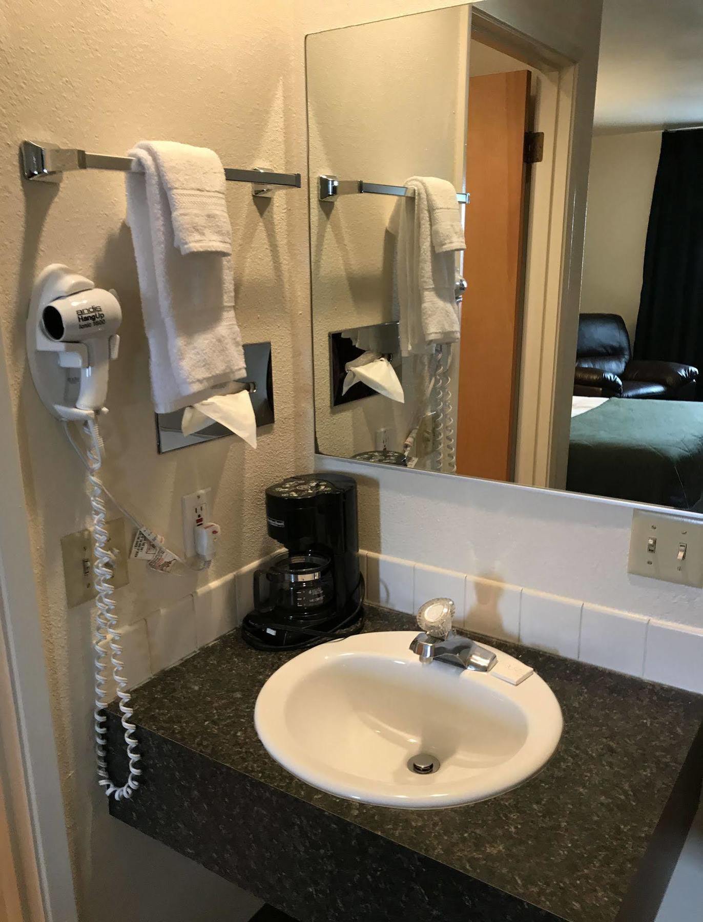 FairBridge Inn - Coeur d'Alene Buitenkant foto